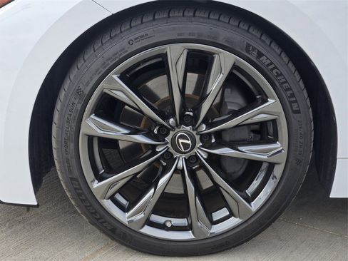 Used 2022 Lexus IS 350 F Sport image 11