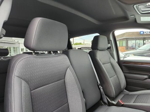 Used 2023 GMC Sierra 1500 Elevation AWD/4WD image 11
