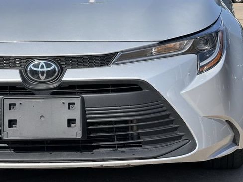 Used 2024 Toyota Corolla LE FWD image 9