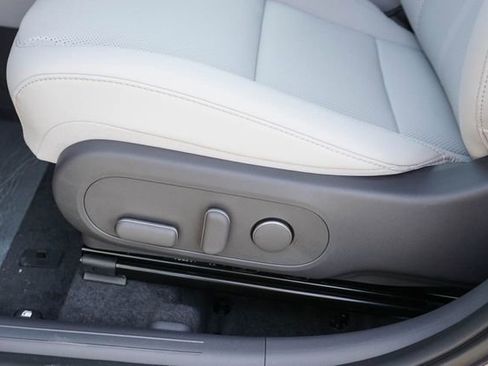 New 2026 Hyundai Kona SEL Premium FWD image 12