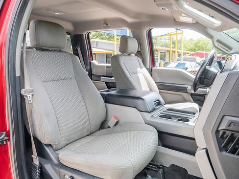 Used 2017 Ford F150 XLT w/ Equipment Group 302A Luxury RWD image 20