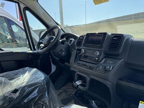 New 2025 RAM ProMaster 3500 w/ Cold Weather Group image 14