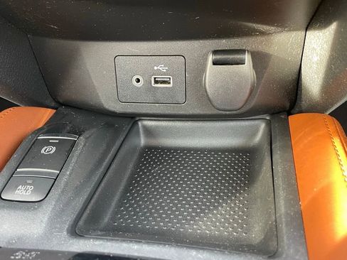 Used 2019 Nissan Rogue SL w/ Premium Package image 34