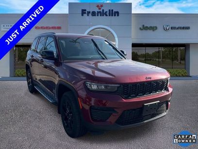 Used 2024 Jeep Grand Cherokee Altitude