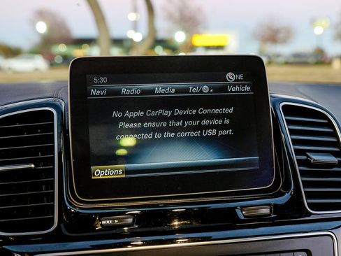 Used 2019 Mercedes-Benz GLS 450 4MATIC w/ Premium 1 Package image 34