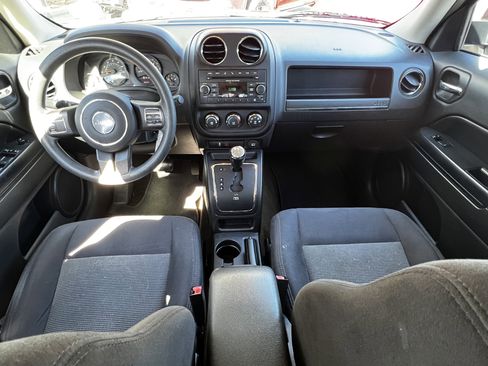Used 2016 Jeep Patriot Sport w/ Power Value Group image 30