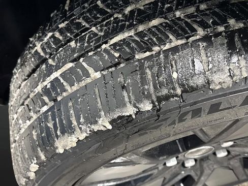 Used 2024 Jeep Wagoneer Launch Edition image 39