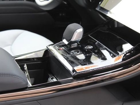 New 2025 Land Rover Range Rover Sport Dynamic SE image 24