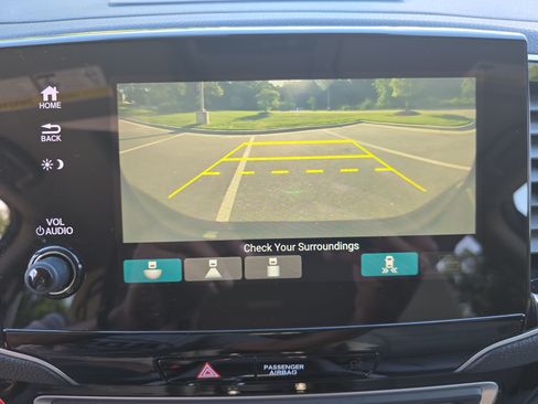 Used 2019 Honda Pilot Touring image 24