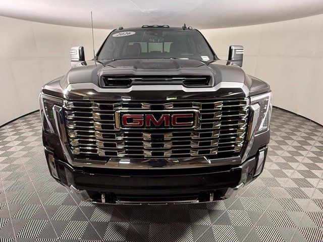 Used 2026 GMC Sierra 2500 Denali w/ Denali Reserve Package AWD/4WD image 10