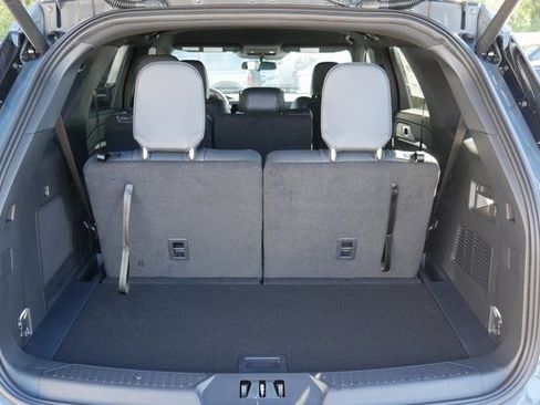 New 2026 Ford Explorer ST-Line w/ ST-Line Street Pack image 11