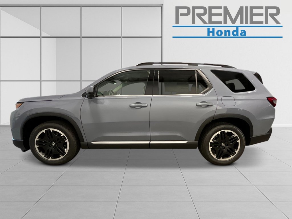 New 2026 Honda Pilot Touring image 2