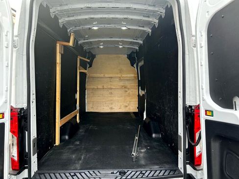 Used 2024 Ford Transit 250 148 High Roof Extended w/ Load Area Protection Package image 26