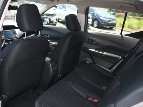 Used 2024 Nissan Kicks SV FWD image 14