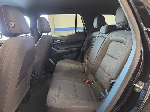 Used 2026 Chevrolet Equinox LT AWD/4WD image 19