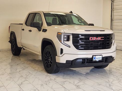 Used 2026 GMC Sierra 1500 Pro w/ Graphite Edition AWD/4WD image 3