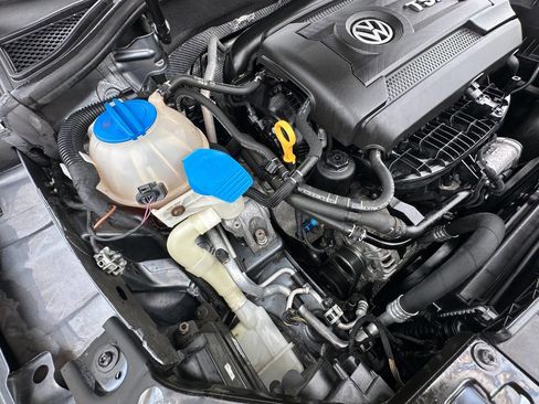 Used 2015 Volkswagen Passat 1.8T Limited Edition image 29