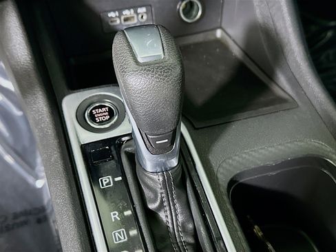 Used 2022 Nissan Sentra SV image 21