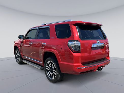 Used 2023 Toyota 4Runner Limited AWD/4WD image 7