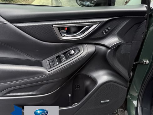 Used 2022 Subaru Forester Touring AWD/4WD image 18