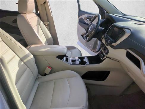 Used 2023 GMC Terrain Denali w/ Denali Premium Package AWD/4WD image 22