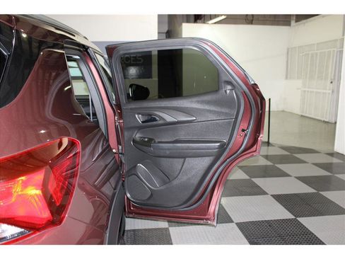 Used 2023 Chevrolet TrailBlazer LT w/ Convenience Package image 23