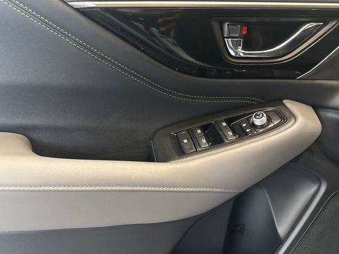 Certified 2025 Subaru Outback Onyx Edition image 10