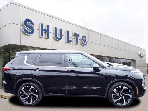 Used 2022 Mitsubishi Outlander ES image 4