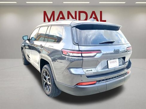 Used 2025 Jeep Grand Cherokee L Altitude AWD/4WD image 7