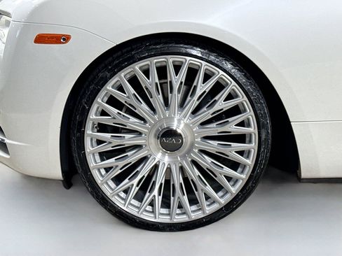 Used 2016 Rolls-Royce Dawn RWD image 38