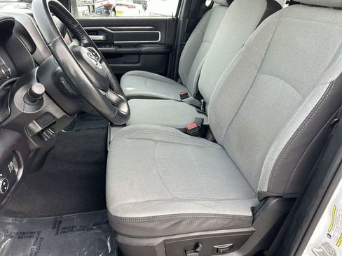 Used 2024 RAM 3500 Big Horn image 18