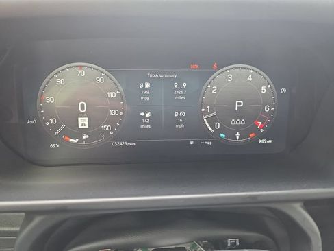 Certified 2025 Land Rover Defender 110 S AWD/4WD image 21