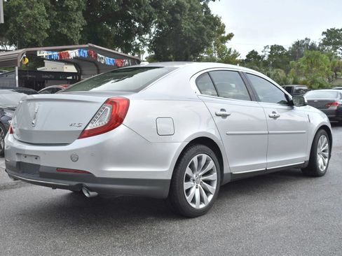 Used 2014 Lincoln MKS FWD image 2