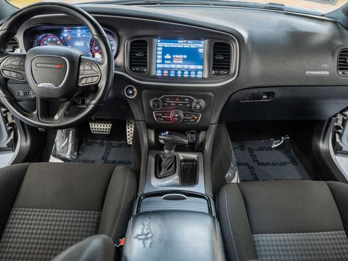 Used 2022 Dodge Charger GT w/ Blacktop Package image 27