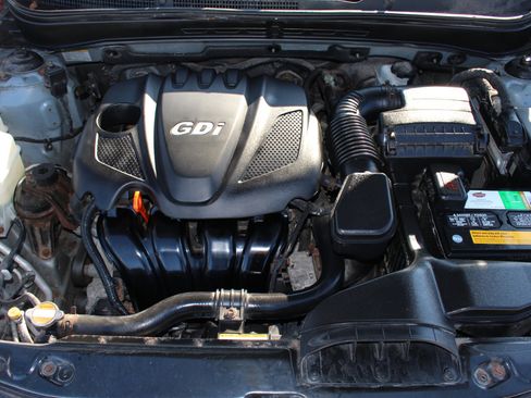 Used 2011 Hyundai Sonata Limited w/ Navigation Pkg 5 image 49