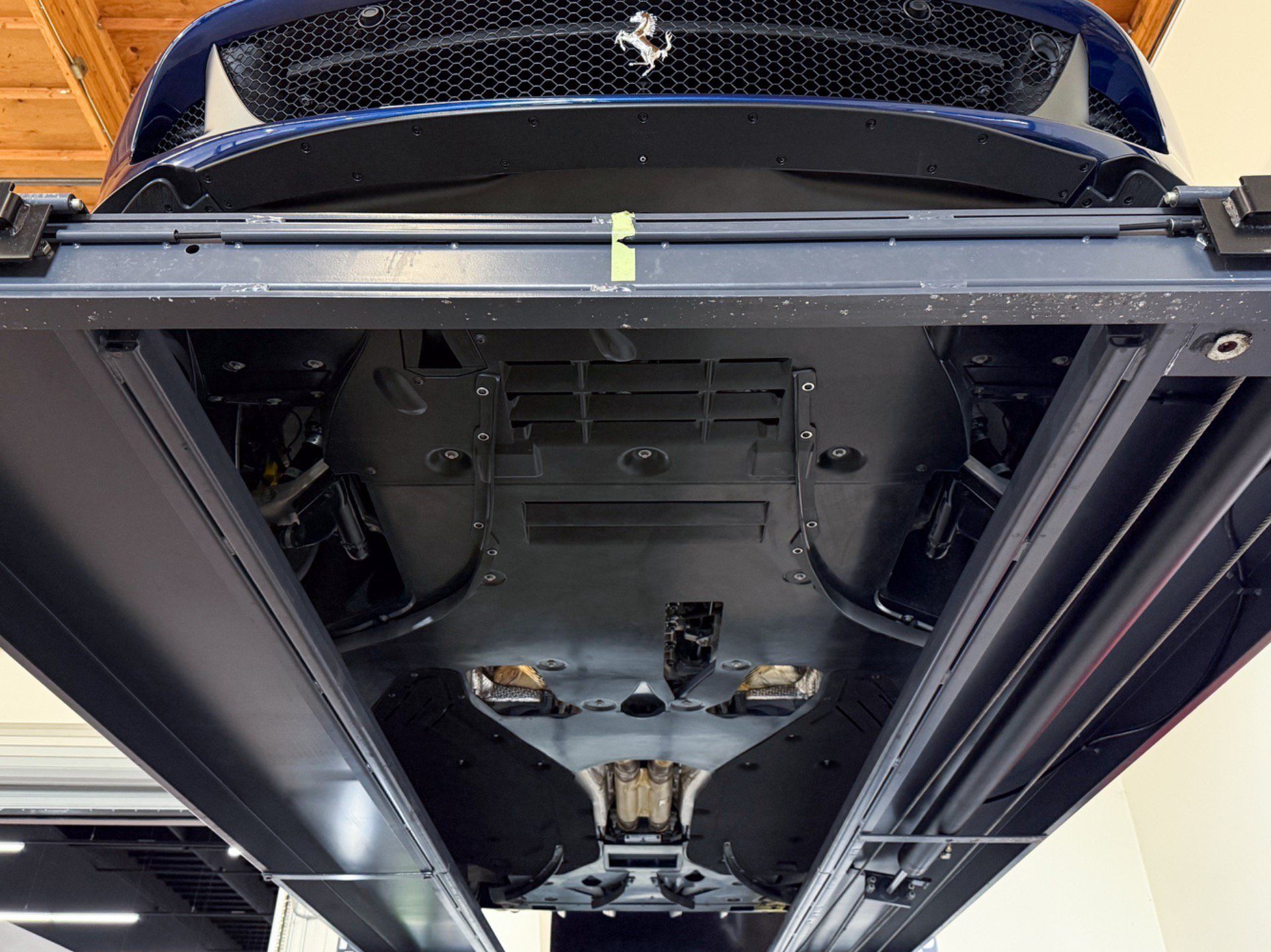 Used 2021 Ferrari 812 GTS RWD image 91