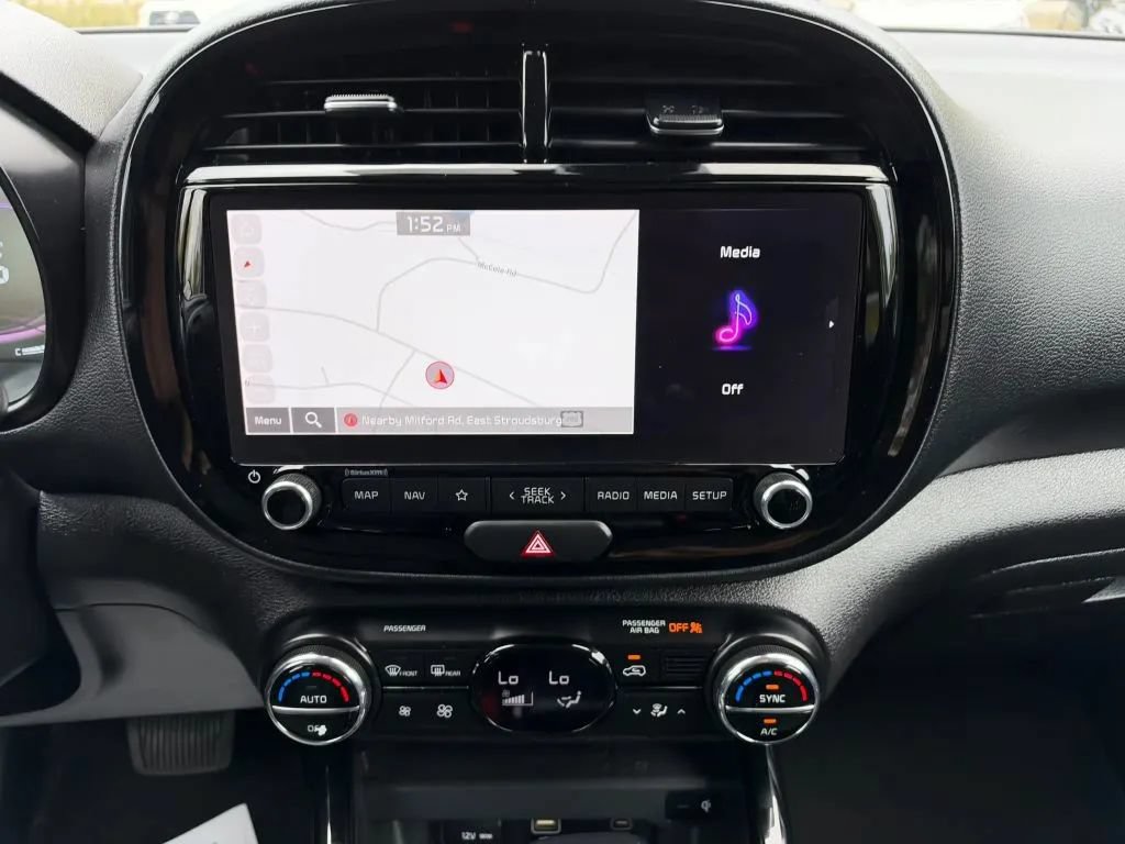Used 2023 Kia Soul EX FWD image 21