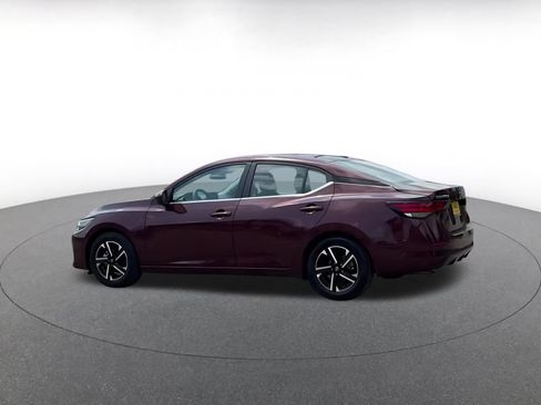 Used 2025 Nissan Sentra SV FWD image 8