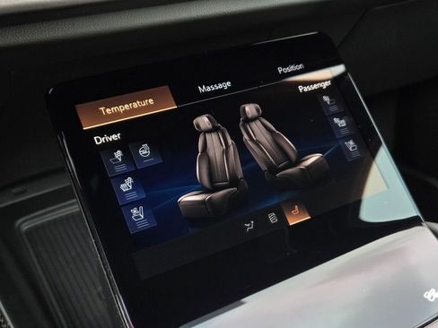 Certified 2026 Cadillac Vistiq Sport w/ LPO, Floor Liner Package image 22