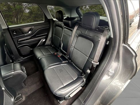 Used 2022 Lincoln Corsair Reserve w/ Sport Package image 23