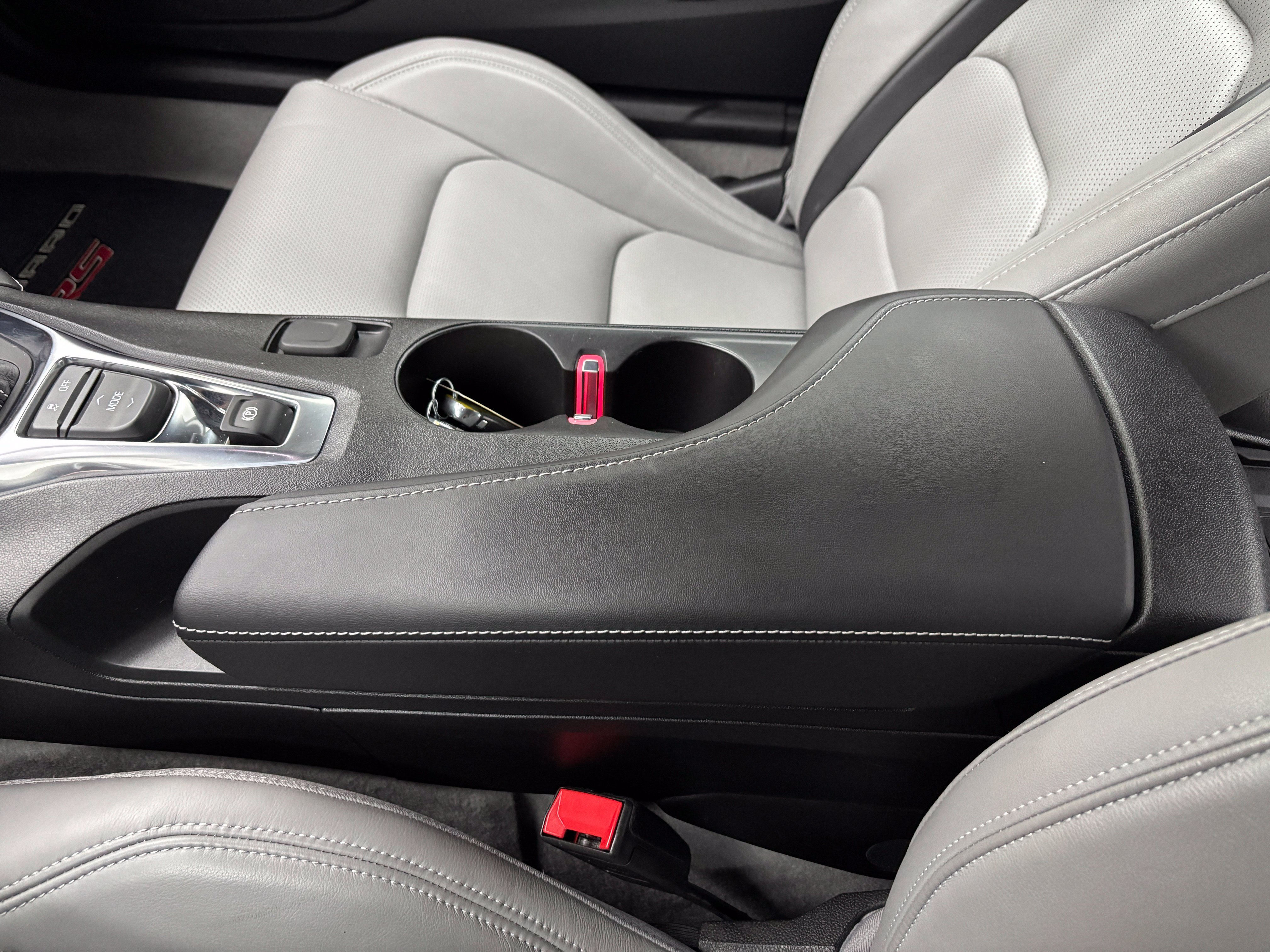 Used 2022 Chevrolet Camaro LT w/ RS Package RWD image 32