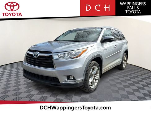 Used 2015 Toyota Highlander Limited image 1