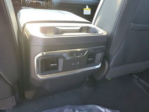 New 2026 GMC Sierra 1500 SLT w/ SLT Premium Plus Package image 18