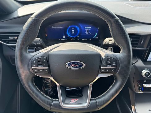 Certified 2020 Ford Explorer ST w/ Premium Technology Package AWD/4WD image 29