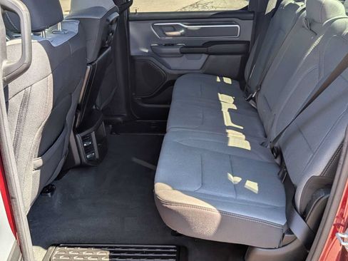 Used 2022 RAM 1500 Big Horn AWD/4WD image 14
