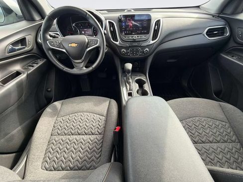 Used 2022 Chevrolet Equinox LT FWD image 18