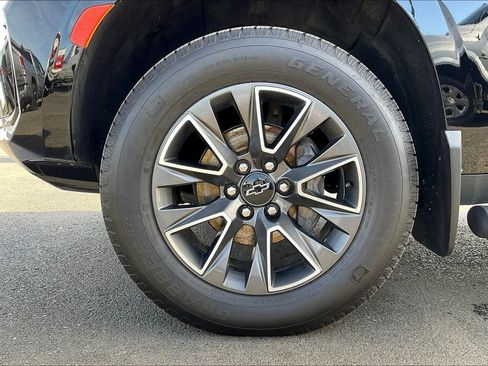 Used 2023 Chevrolet Tahoe Z71 image 36