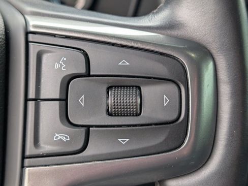 Used 2023 Chevrolet Suburban Z71 w/ Luxury Package AWD/4WD image 46