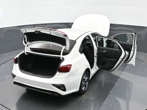 Used 2020 Kia Forte LXS FWD image 46