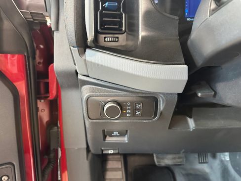 Used 2021 Ford Bronco Black Diamond AWD/4WD image 24